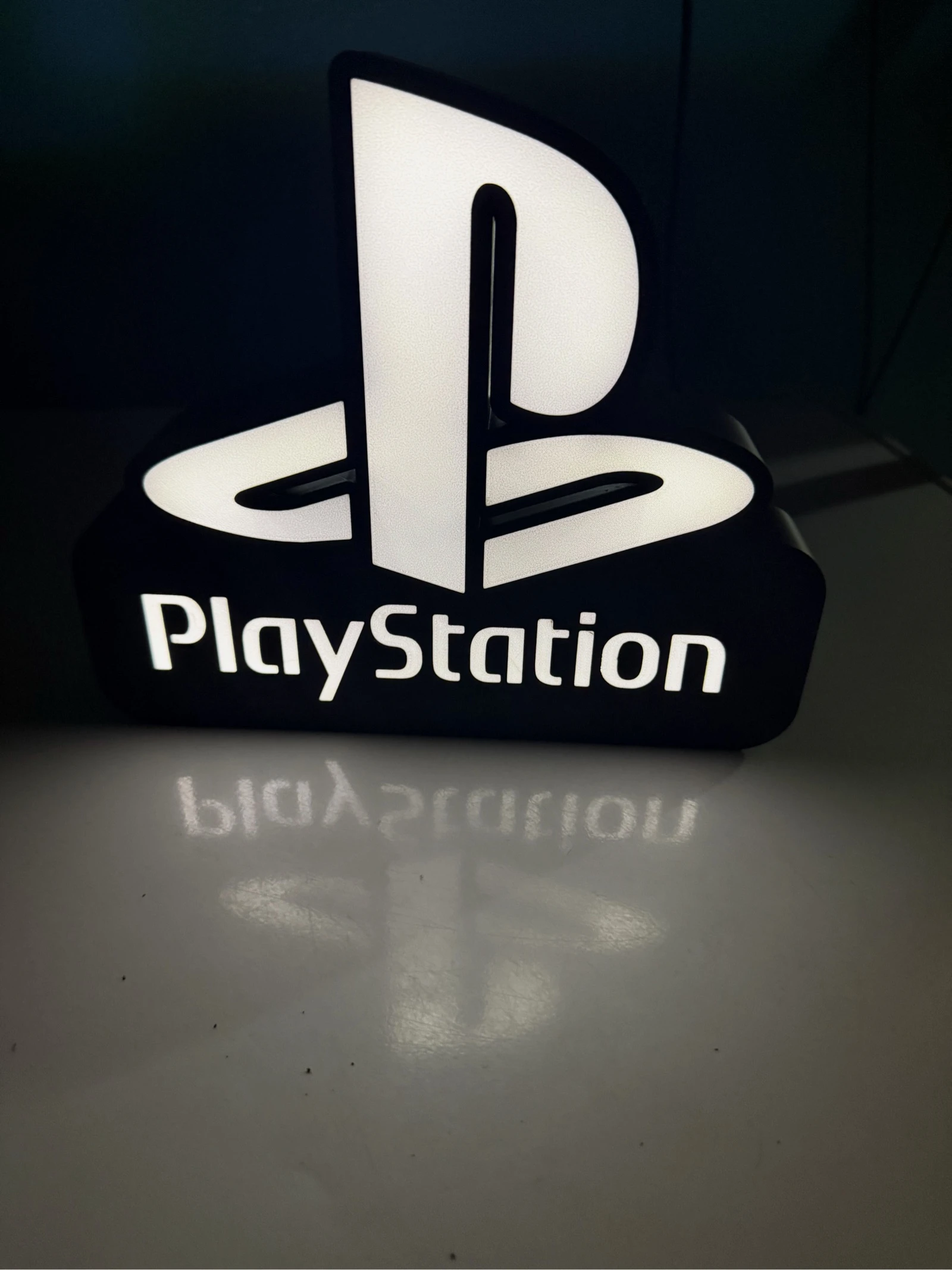 Logo PlayStation éclairée 